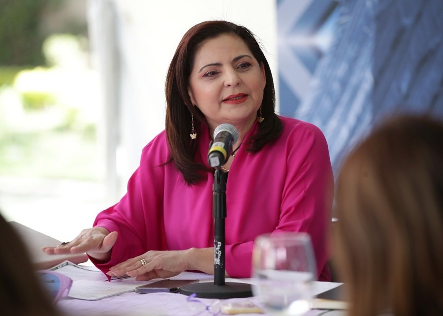Mónica Soto y los lentes de la imparcialidad