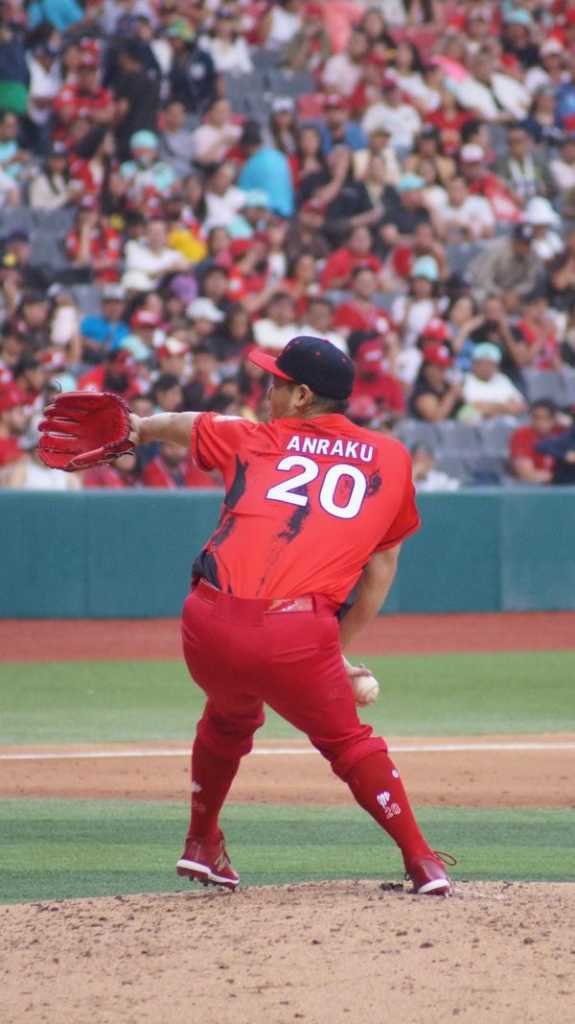 Los Diablos Rojos del México barren a los Conspiradores