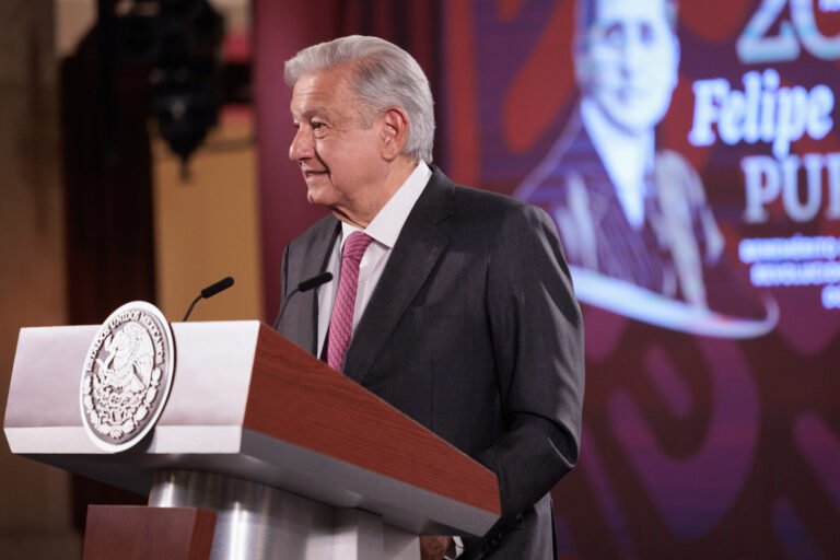 Democracia Iliberal